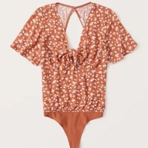 Abercrombie & Fitch Floral Bodysuit